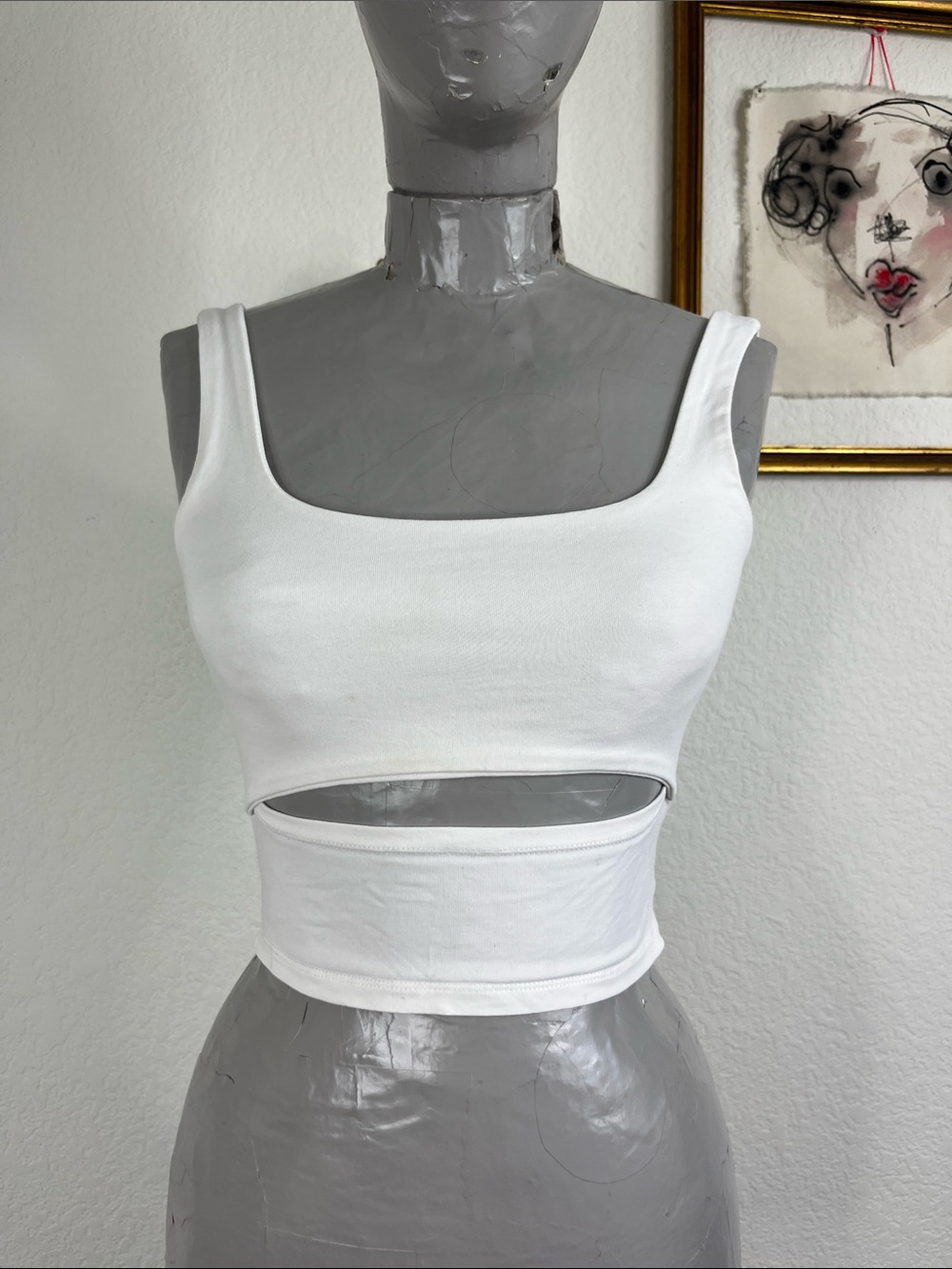 Adika White Scoop Neck Cut Out Tank Top